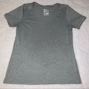 NIKE dri-fit v neck
